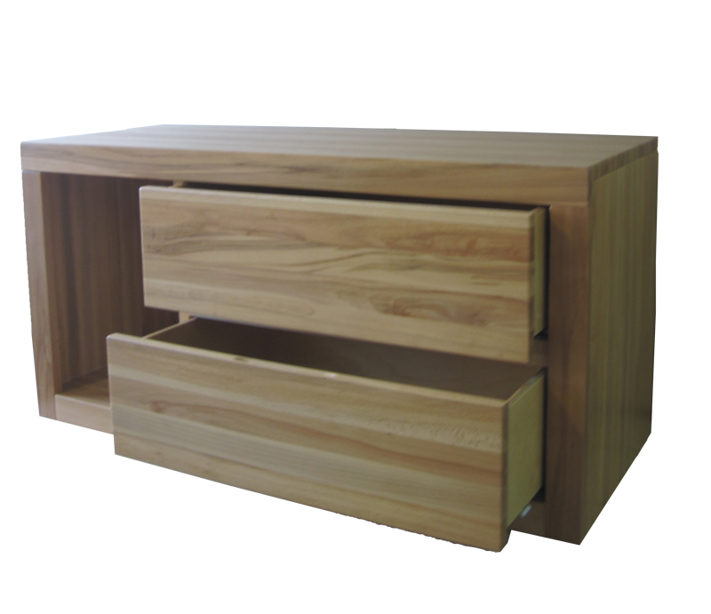 drewniana komoda RTV z szufladami