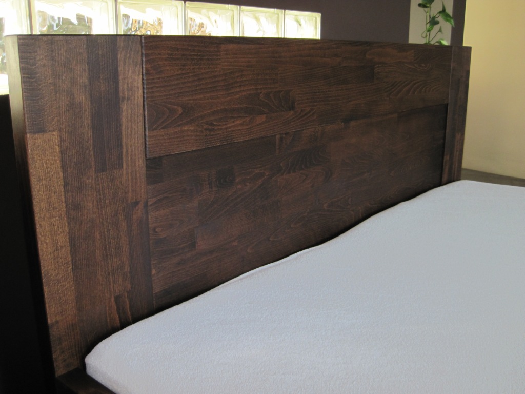 zagłówek łóżka z litego drewna